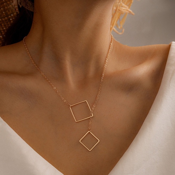 **GIANINA* Gold Simple Geometric Square Pendant Fashion Necklace - Picture 1 of 5
